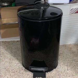 Cute mini black trash can